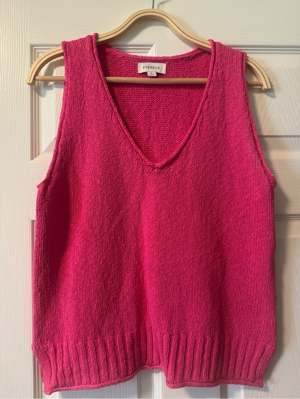 Evereve 100% Cotton Pink Sweater V-Neck Tank | Size Small